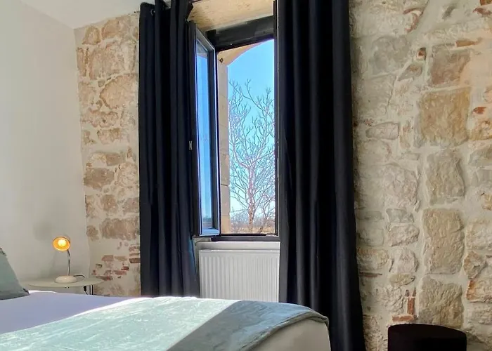 Domaine De Lejos - Portes D'albi 3*