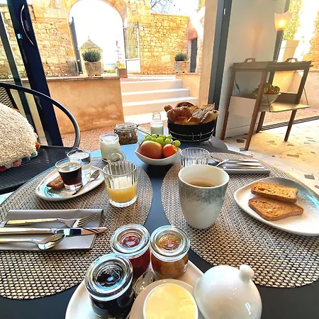 Domaine De Lejos - Portes D'albi Bed & Breakfast 3*