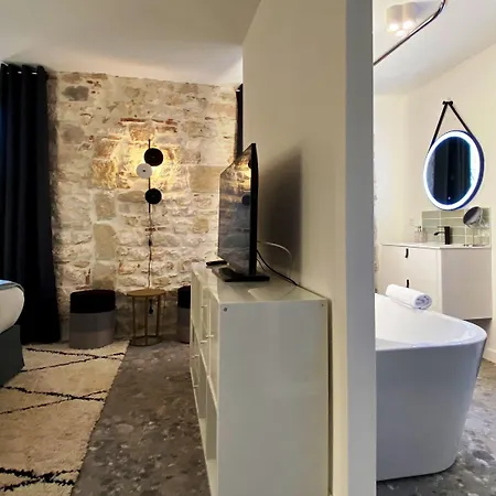 Domaine De Lejos - Portes D'albi לינה וארוחת בוקר