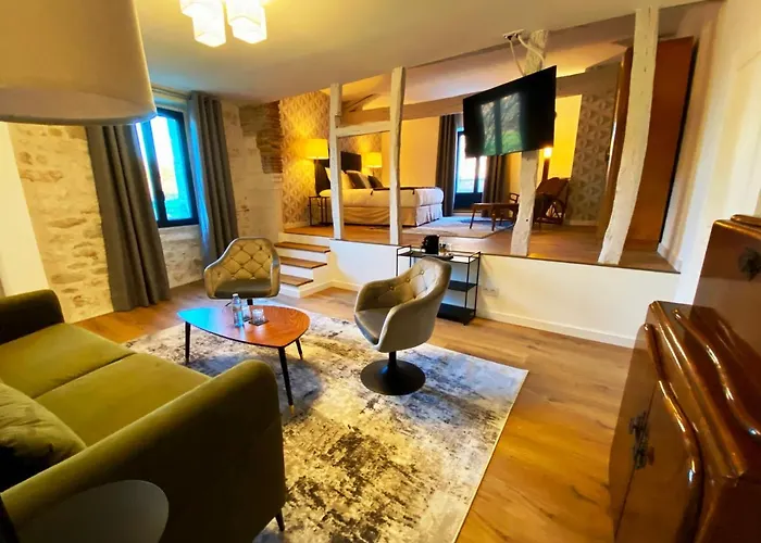 Domaine De Lejos - Portes D'albi Bed & Breakfast 3*