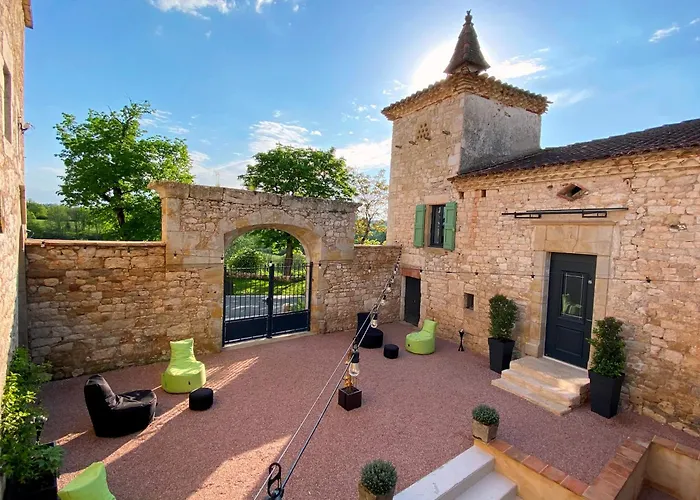 Domaine De Lejos - Portes D'albi Bed & Breakfast Lamillarié
