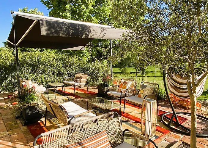 Domaine De Lejos - Portes D'albi 3* Lamillarié