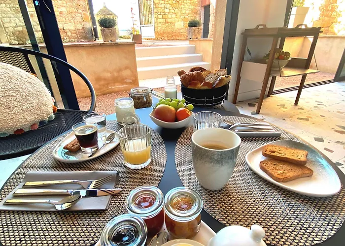 Domaine De Lejos - Portes D'albi Bed & Breakfast 3*