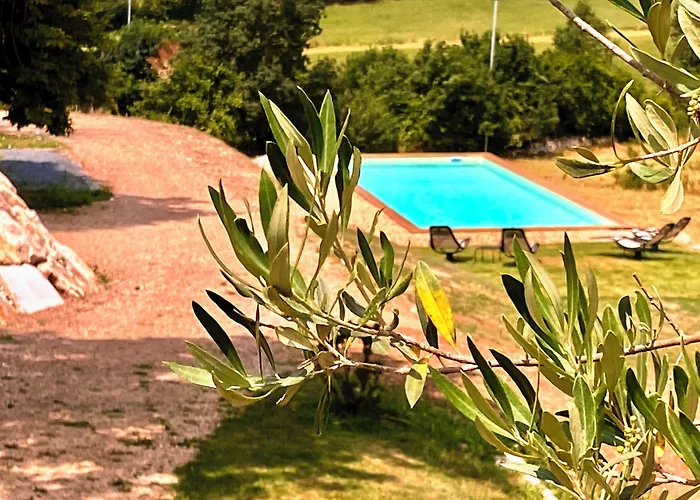 Domaine De Lejos - Portes D'albi Bed & Breakfast 3*